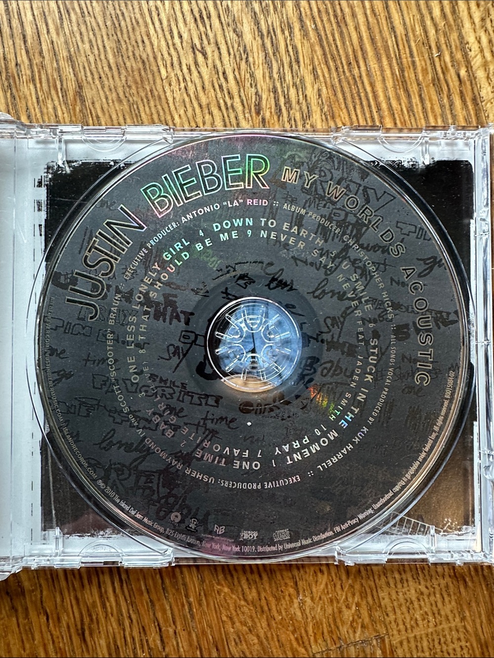 Justin Bieber ‘My Worlds Acoustic’ CD